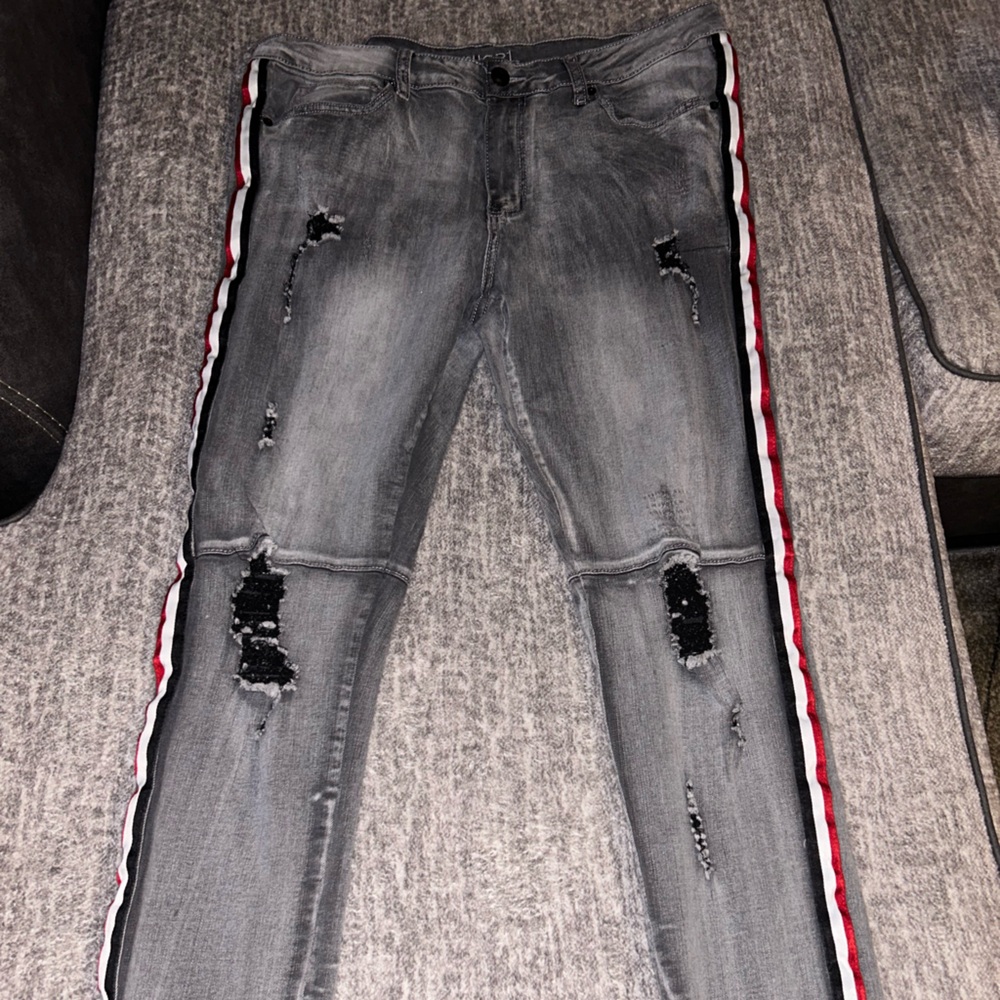 Moto jeans with stripes